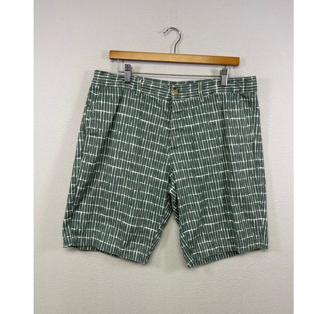 Summer Casual Cedarwood State Mens 36 Green Geometric Dash Print Chino Shorts